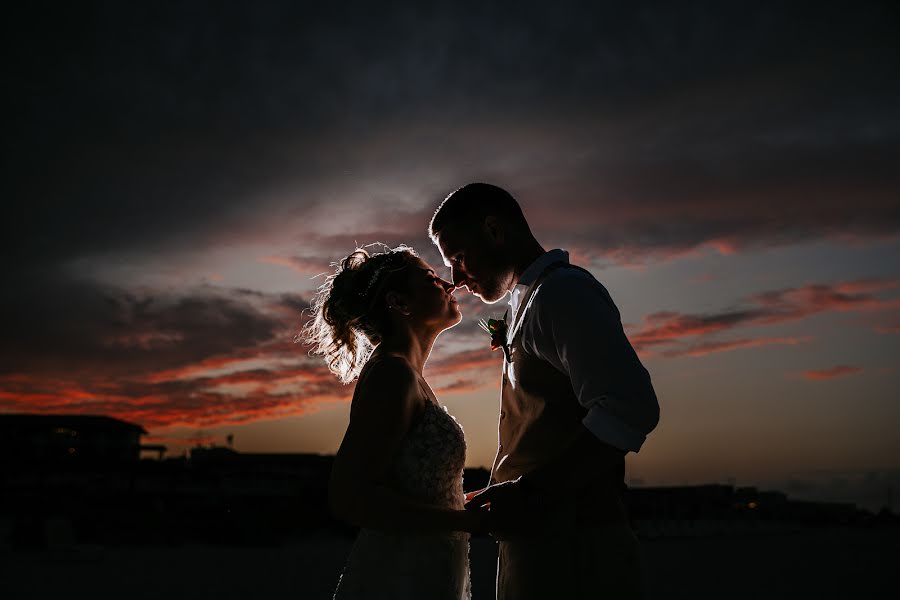 Wedding photographer Celia Armijo (celiaarmijo21). Photo of 1 August 2019