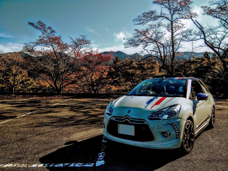 DS3 カブリオの奈良・早朝ドライブ・桜井市・明日香村・ドライブスポットに関するカスタム事例の投稿画像1枚目