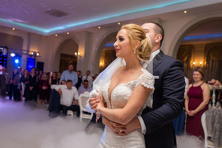 Wedding photographer Alexandru Pricope (alexpricope). Photo of 15 August 2019