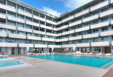 Apartment with terrace and pool 4