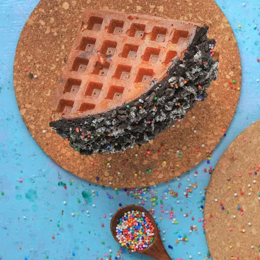 KitKat and Oreo Pocket Waffle