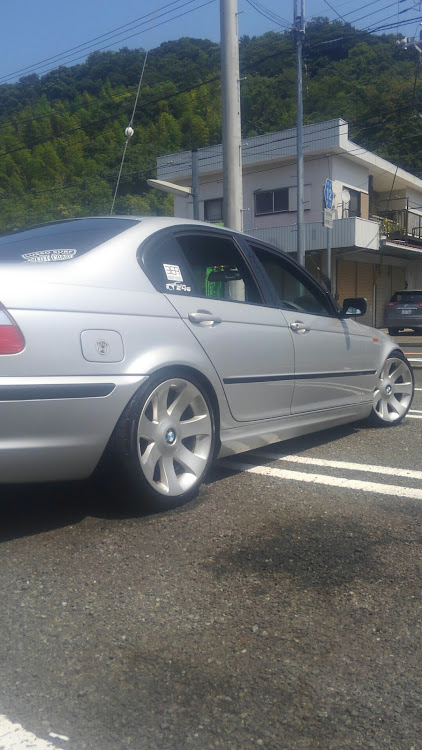 3シリーズ セダンの洗車した！・LUAS・club E 46・あちぃ〜に関するカスタム事例の投稿画像1枚目