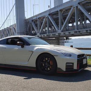 NISSAN GT-R R35