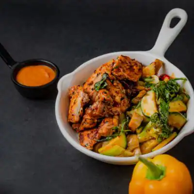 Grilled Tofu With Wok Toast Vegetable In Thai Sauce