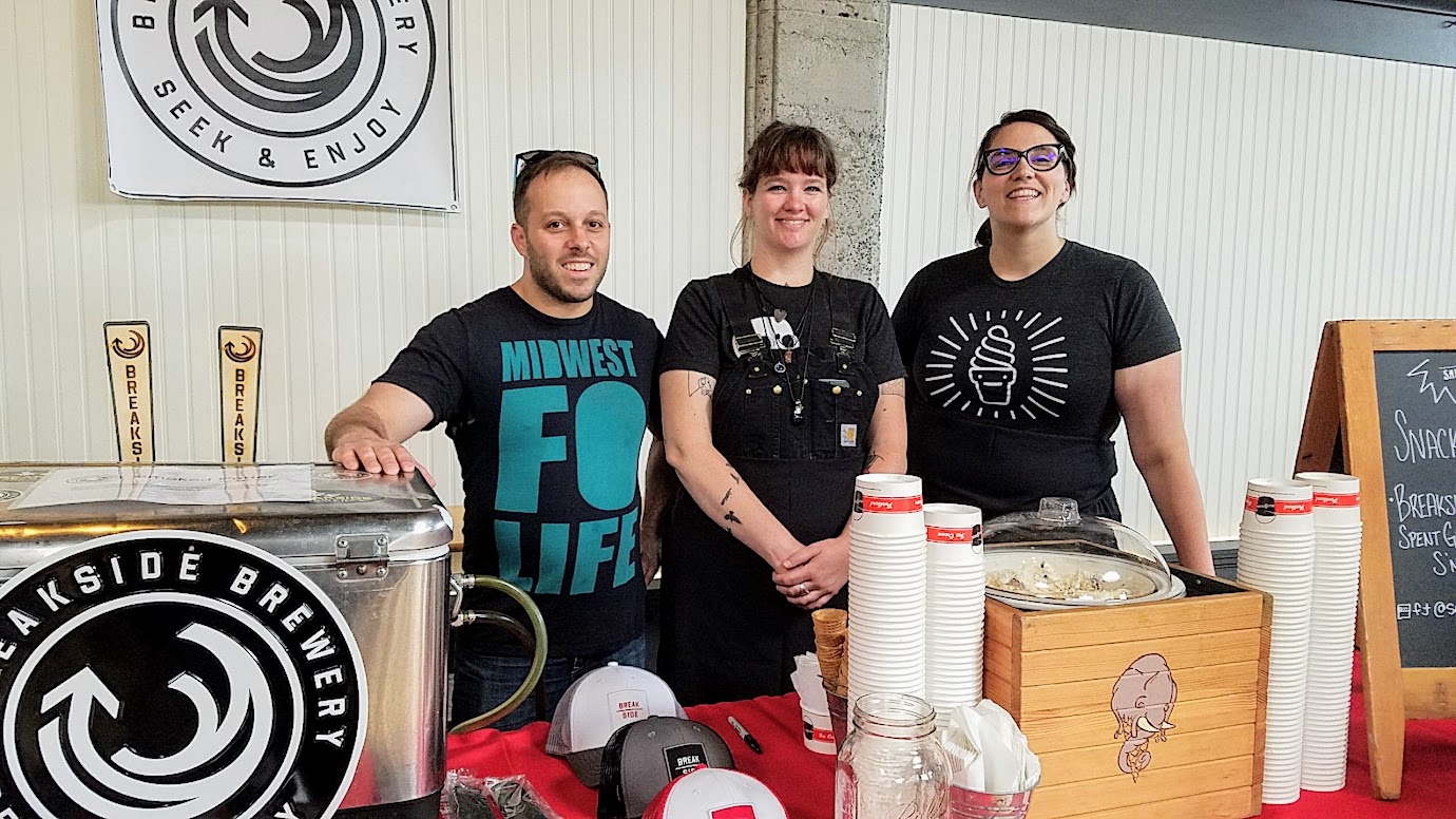 Snackdown 2017 for PDX Beer Week, a food and beer pairing event with a wrestling theme offering 10 Portland chef and 10 Oregon brewers working together Salt n Straw/Breakside brought the Breakside Spent Grains and Bacon S'more Ice Cream paired with Smoked Porter