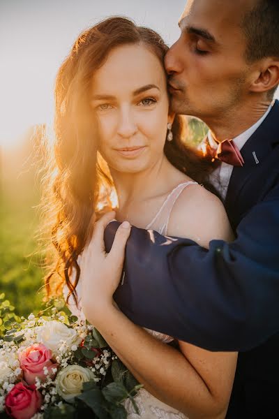 Fotógrafo de casamento Lenka Vaníčková (lenkavanickova). Foto de 5 de janeiro 2022