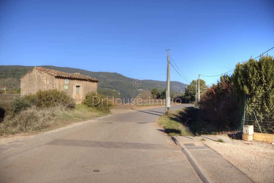 Vente terrain  503 m² à Cuers (83390), 219 000 €