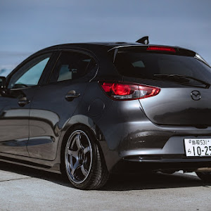 MAZDA2 DJLFS