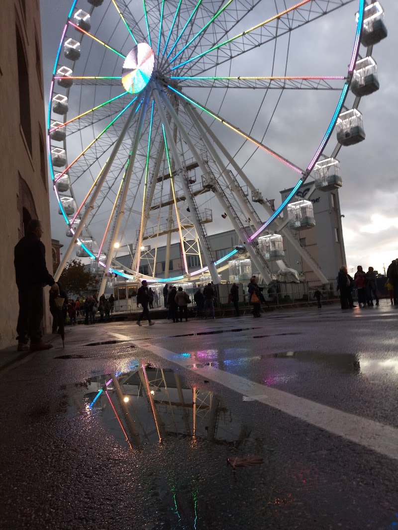 Ruota Panoramica..riflessa di Gettore40