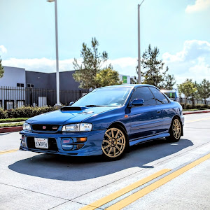 インプレッサ WRX GC8