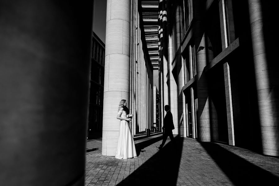 Photographe de mariage Dmitriy Sermyazhko (sermyazhko). Photo du 15 novembre 2023