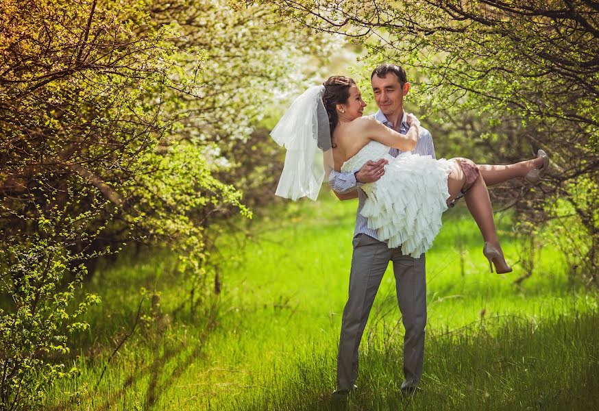 Wedding photographer Aleksandr Zolotarev (alexzolotarev). Photo of 4 May 2015