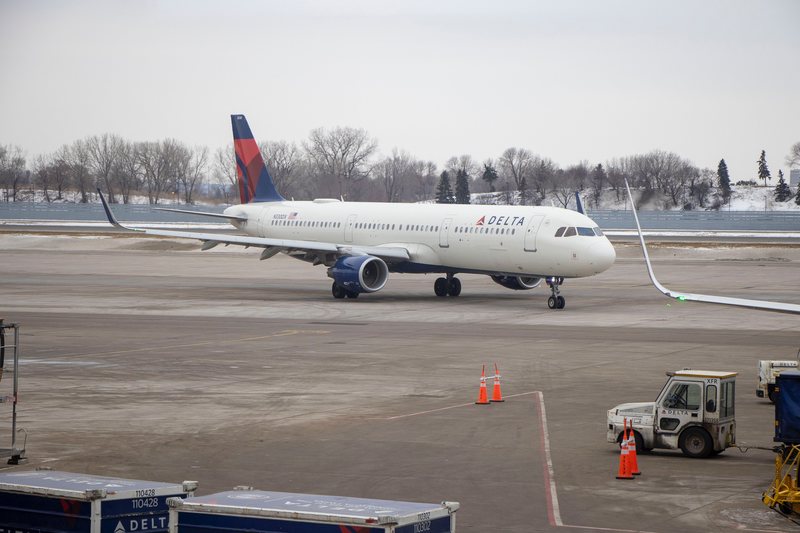 Delta Plane Taking Off - Delta Airlines Facts