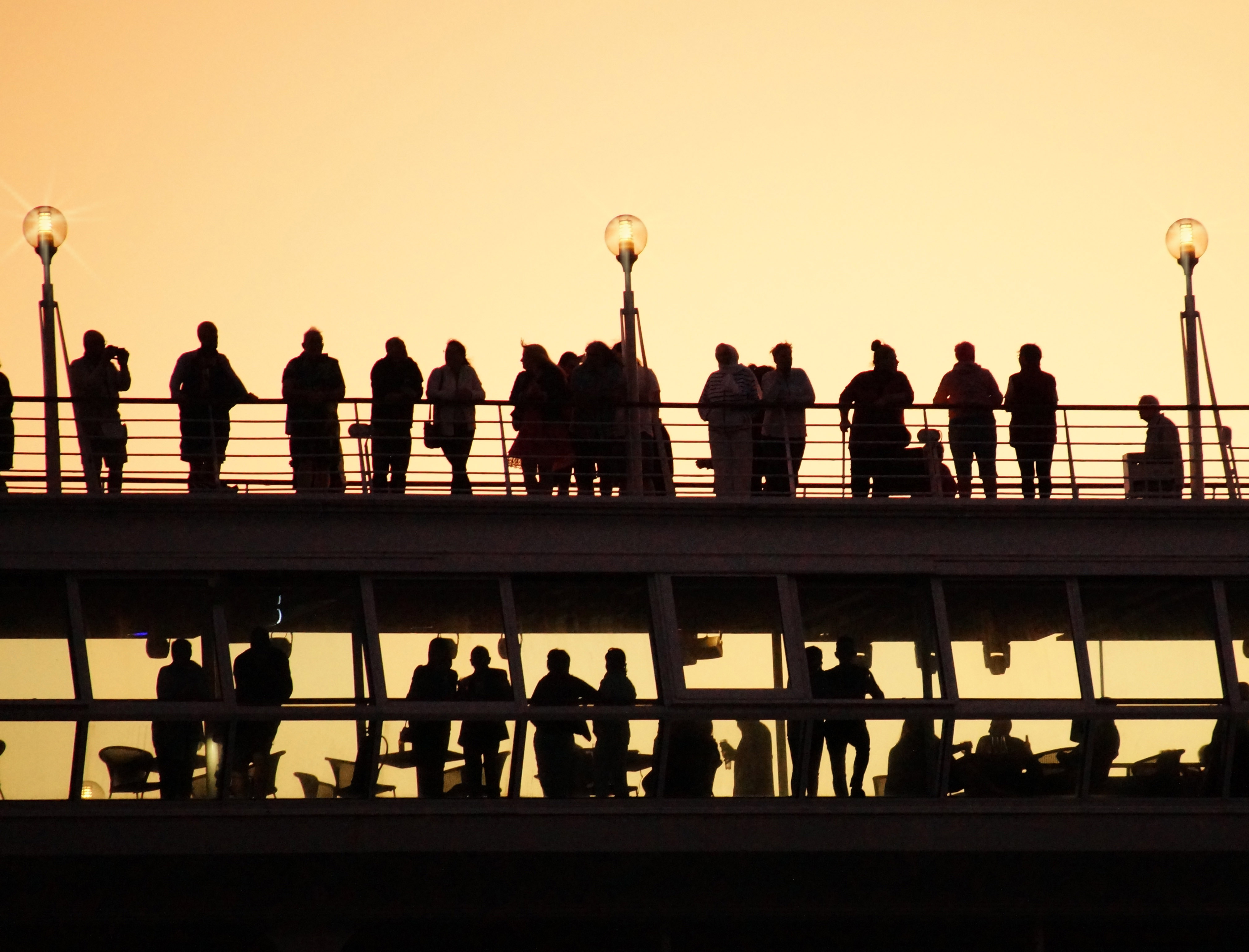 Tutti sul ponte di S. Fasan