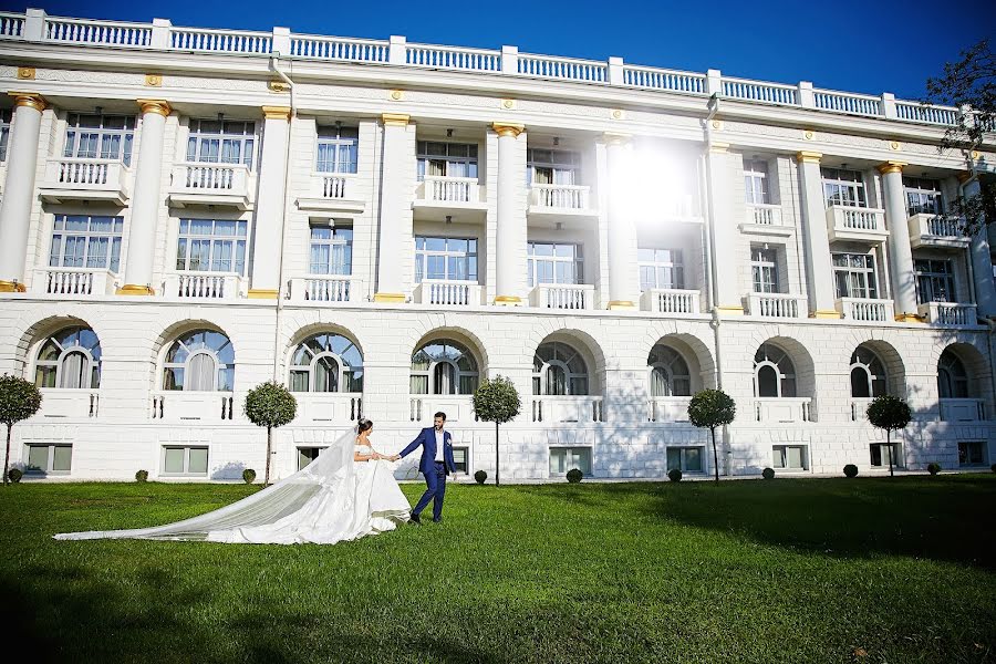 Wedding photographer Lyuda Makarova (makaroval). Photo of 12 September 2019