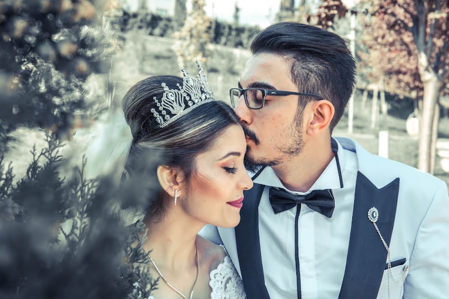 Photographe de mariage Özgür Yurdunuseven (photography1905). Photo du 3 mars 2020