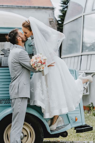 Fotógrafo de casamento Cezar Buliga (cezarbuliga). Foto de 3 de dezembro 2019