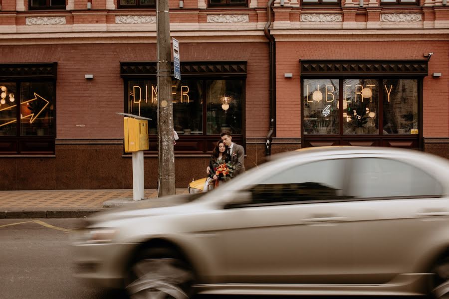 Fotograf ślubny Veronika Likhovid (veronikalikhovid). Zdjęcie z 13 listopada 2019