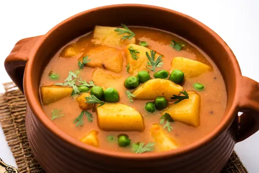 Aloo Curry [Serves 2]