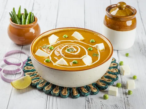 Matar Paneer