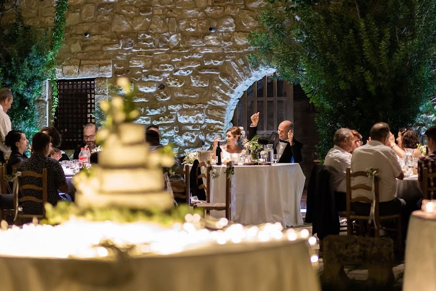 Fotógrafo de casamento Massimo Serra (massimoserrafoto). Foto de 25 de outubro 2018