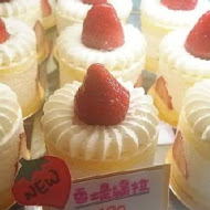 甜點心球sweet cakes