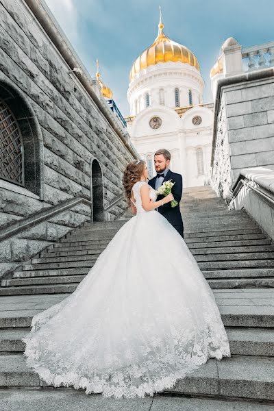 Fotografo di matrimoni Viktor Lyubineckiy (viktorlove). Foto del 7 agosto 2016