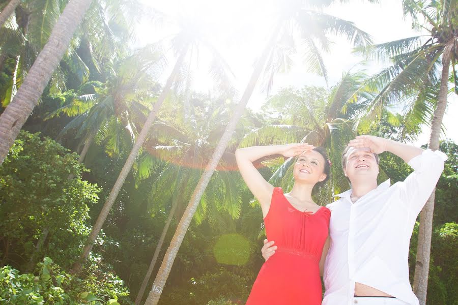 Fotografo di matrimoni Alena Ya (lifestylephoto). Foto del 3 marzo 2015