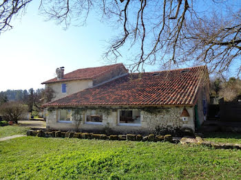 maison à Montagrier (24)