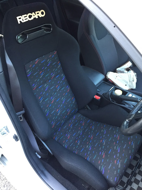 インプレッサ WRX STIのhiji_gvbさんが投稿したカスタム事例の投稿画像5枚目