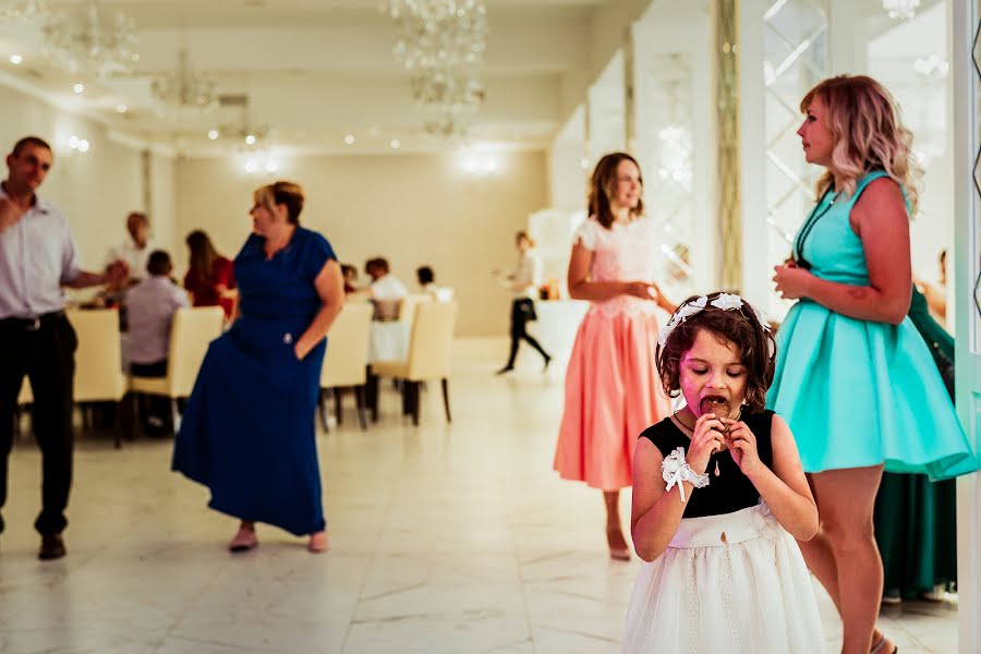 Fotografo di matrimoni Medovnik Єvgen (zhenkamed). Foto del 8 ottobre 2018