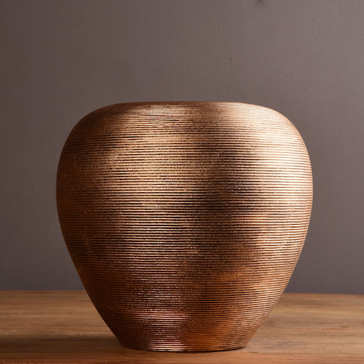 Title 4, Home Ceramic Dried Flower Vase Desktop, an eleg...