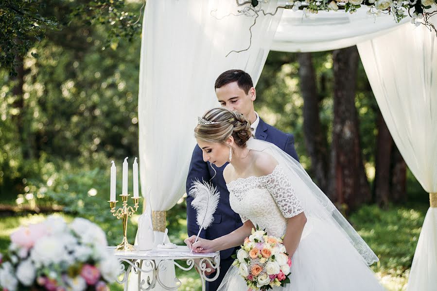 Fotógrafo de bodas Irina Zabara (zabara). Foto del 13 de agosto 2017