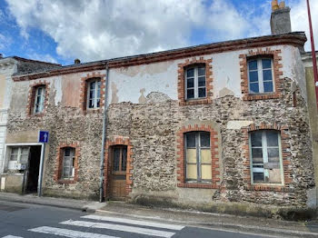 maison à La Chapelle-Saint-Florent (49)