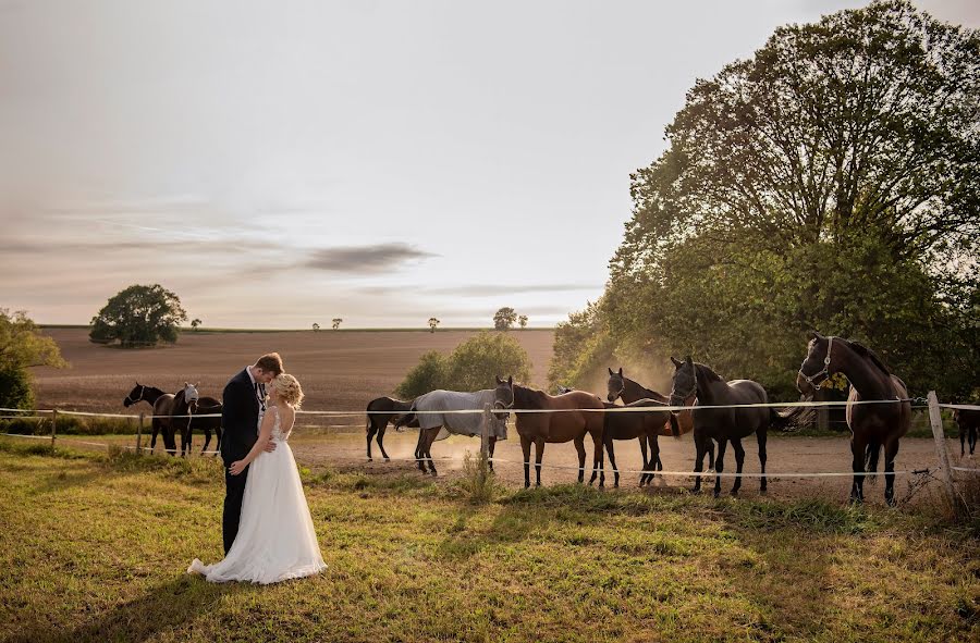 Fotografo di matrimoni Marcela Novotná (marcelanovotna). Foto del 20 maggio 2022