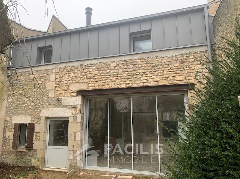 Vente maison 3 pièces 77 m² à Poitiers (86000), 350 000 €