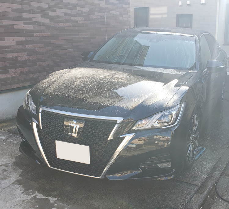 クラウンアスリートの洗車・暇な休日の過ごし方・暇人の休日・暇人に関するカスタム事例の投稿画像1枚目