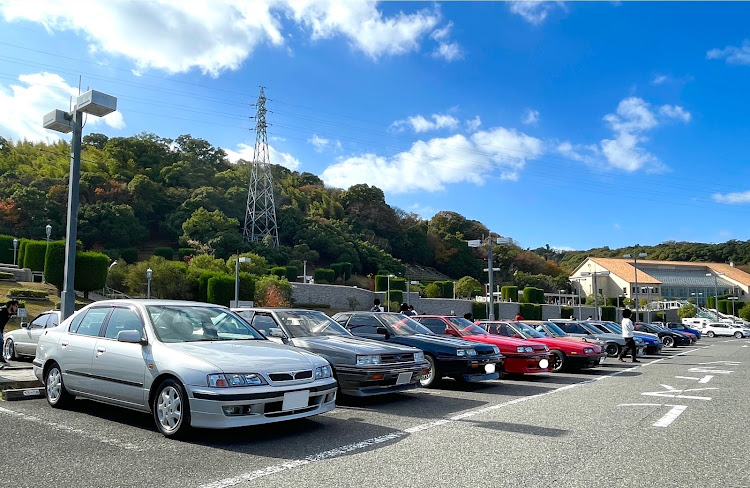 フェアレディZのZ31・休日ドライブ・ハイウェイオアシスで休憩に関するカスタム事例の投稿画像9枚目