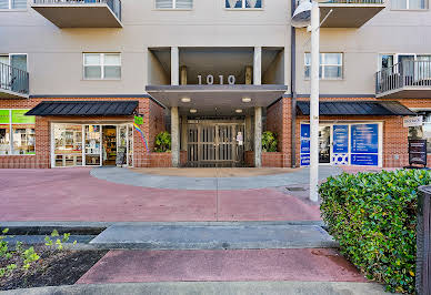 Apartment with pool 1