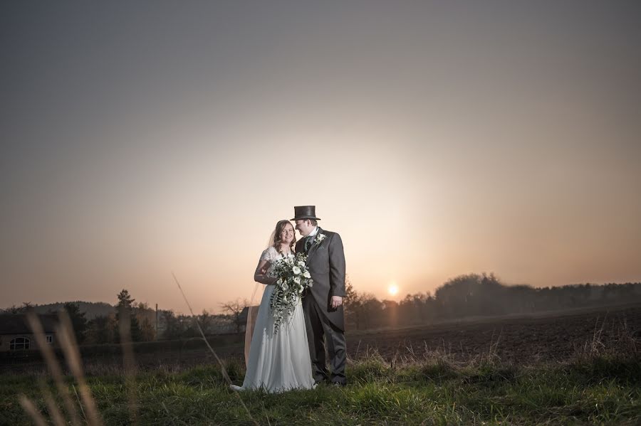 Wedding photographer Marek Kuzlik (kuzlik). Photo of 4 January 2019