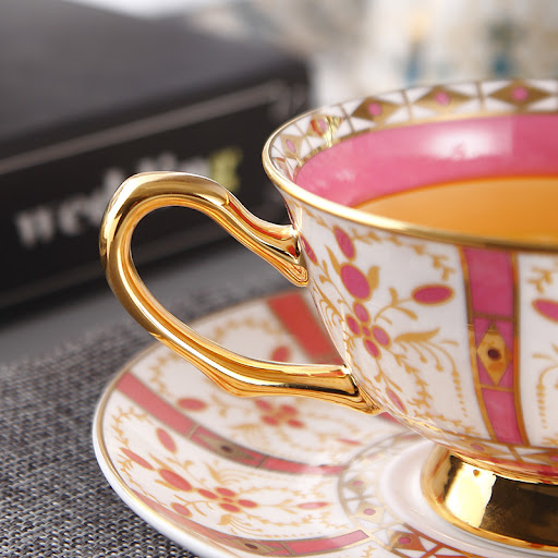 Title 2, Evropski set za kafu od bone china, engleski ča...
