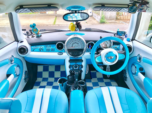 Mini クラブマン のマイカープロフ 愛車紹介 Diy女子 内装 自家塗装に関するカスタム メンテナンスの投稿画像 車のカスタム情報はcartune