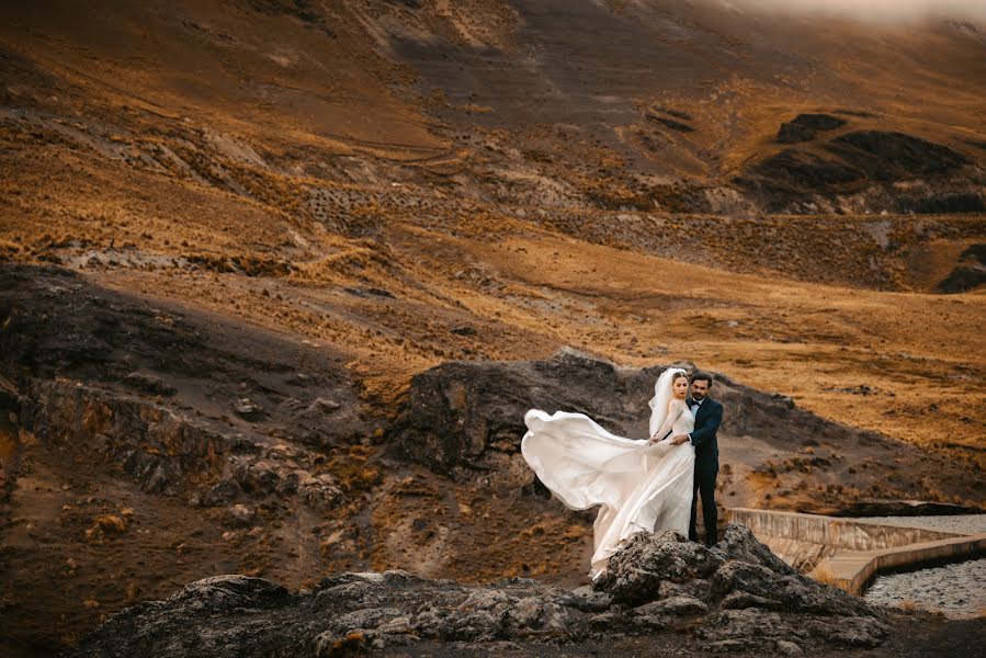 Wedding photographer Valery Garnica (focusmilebodas2). Photo of 6 December 2021