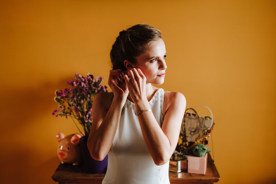 Wedding photographer Jose Manuel García ñíguez (areaestudio). Photo of 8 October 2019