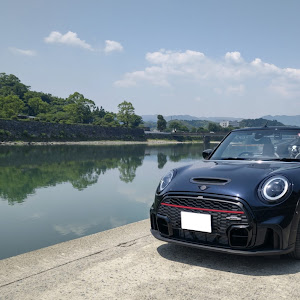 ミニ コンバーチブル JCW