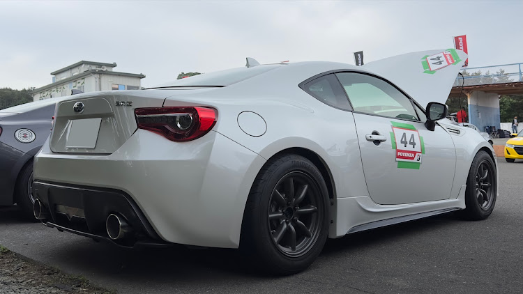 BRZの梅雨入り間近・#BRZ,86乗りの方と繋がりたい。・サーキット走行会・ブリジストン POTENZAに関するカスタム事例の投稿画像1枚目