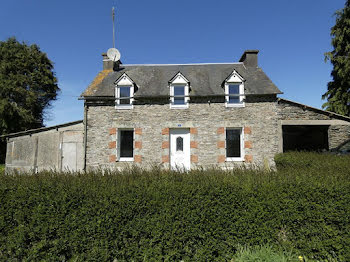 maison à Saint-Mayeux (22)