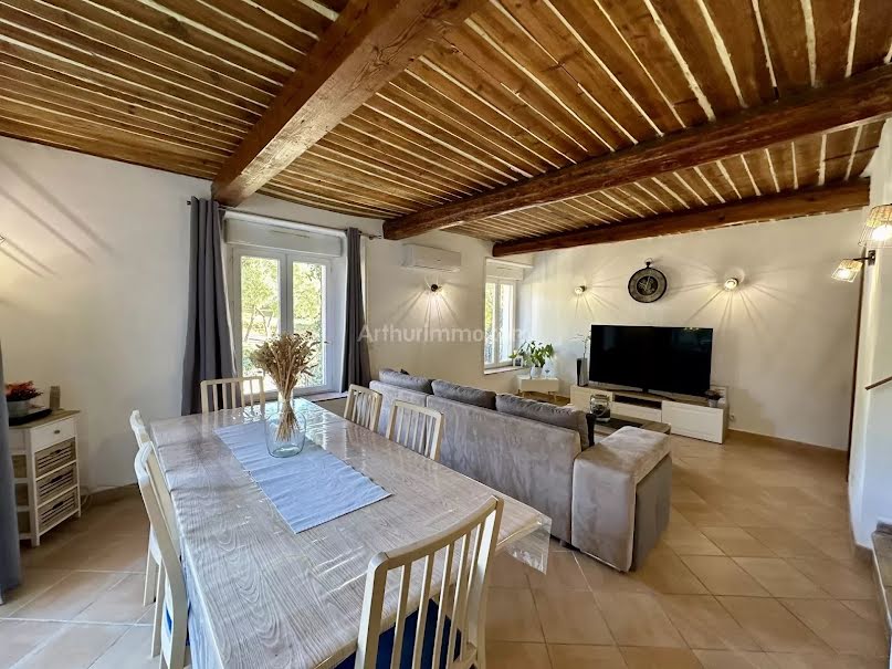 Vente appartement 5 pièces 88.8 m² à Les Arcs (83460), 239 000 €