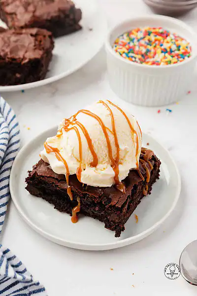 Brownie With Butterscotch Ice Cream