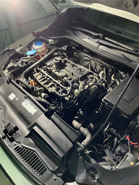 シロッコRのシロッコ・整備・ドイツ車・DIY・ドイツ人に関するカスタム事例の投稿画像2枚目